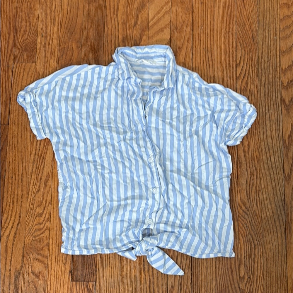 beachlunchlounge‎ Front Tie Stripe Short Sleeve Button-Up Shirt gingham blue  XS